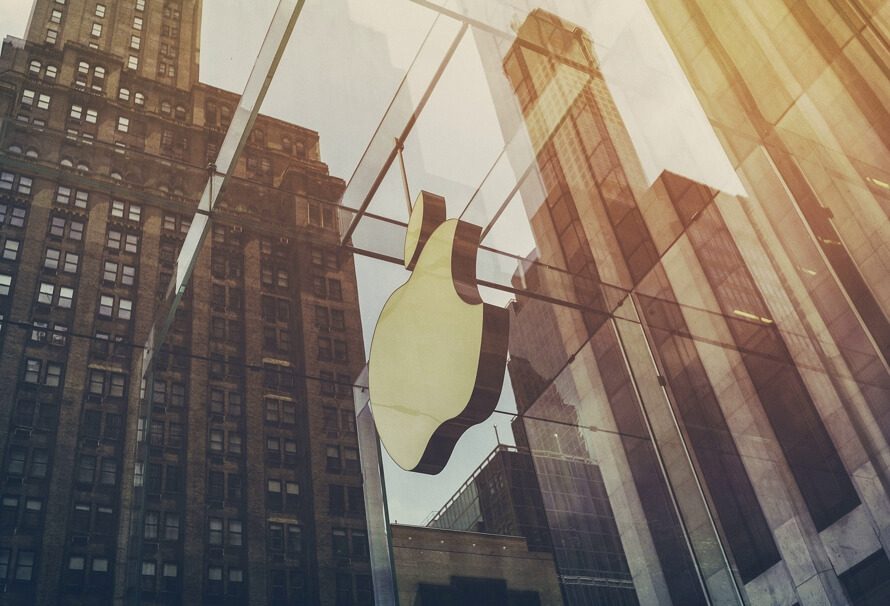 Apple hace acopio de OLEDs: ¿phablet en el horizonte?