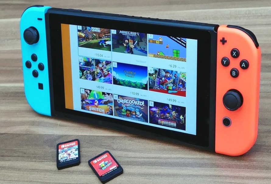 Mira compartir juegos digitales de Nintendo Switch